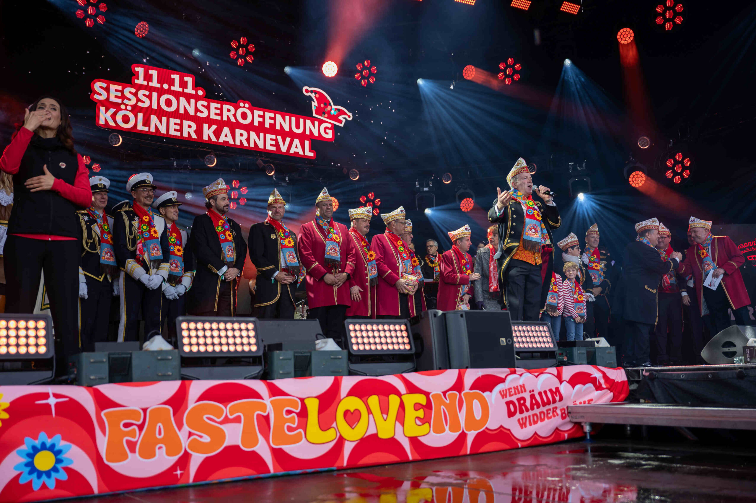 11.11. Sessionseröffnung Kölner Karneval 2024
11.11.24, Heumarkt, Köln, Foto: Alexander Franz